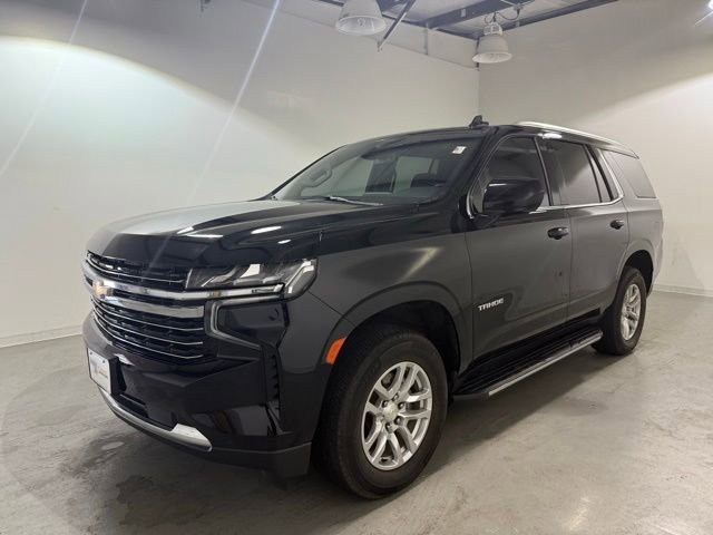 2023 Chevrolet Tahoe LT photo 2