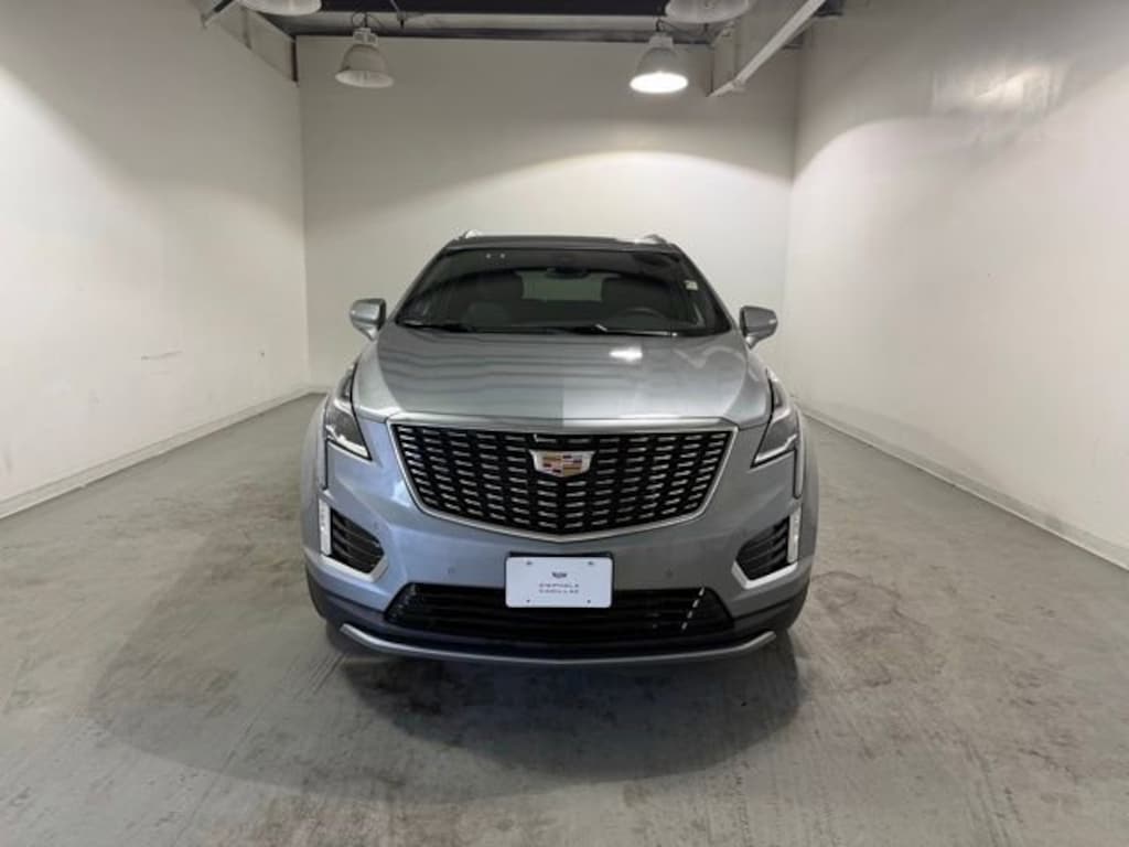Used 2025 CADILLAC XT5 Premium Luxury SUV