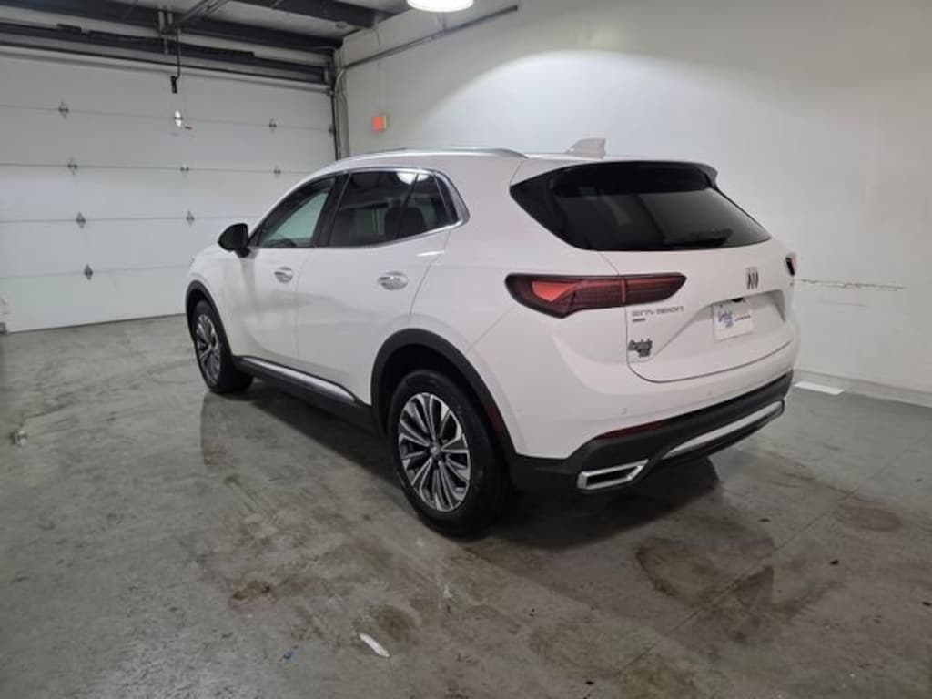 Certified 2025 Buick Envision Preferred SUV