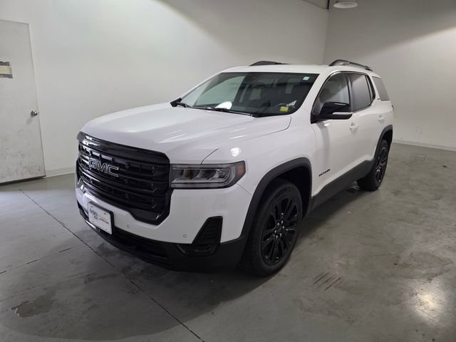 2023 Gmc Acadia SLE photo 3