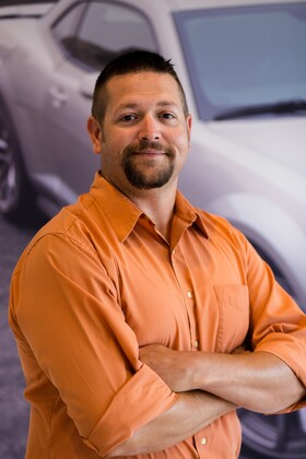 Staff member John Bush from ID_8eb5310b33cb