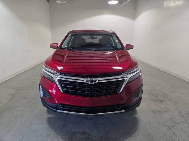 2023 Chevrolet Equinox LT photo 2
