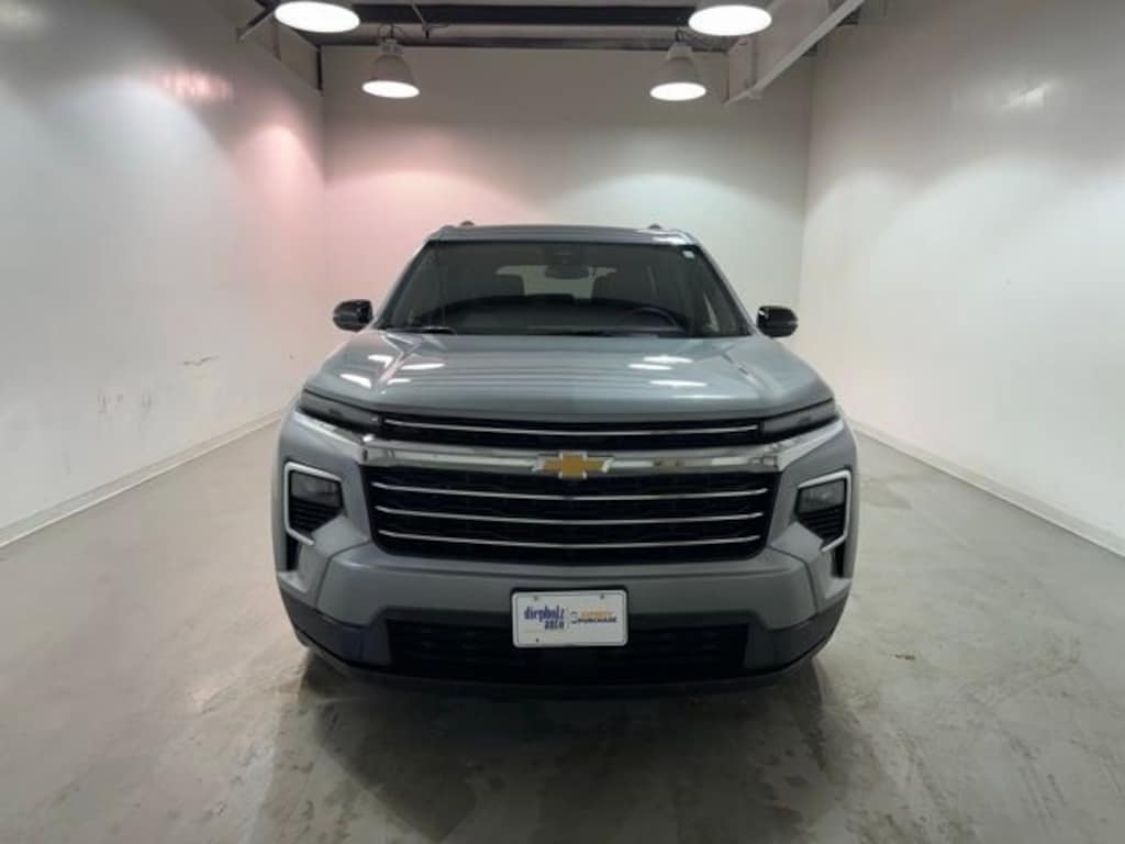 Certified 2025 Chevrolet Traverse LT SUV