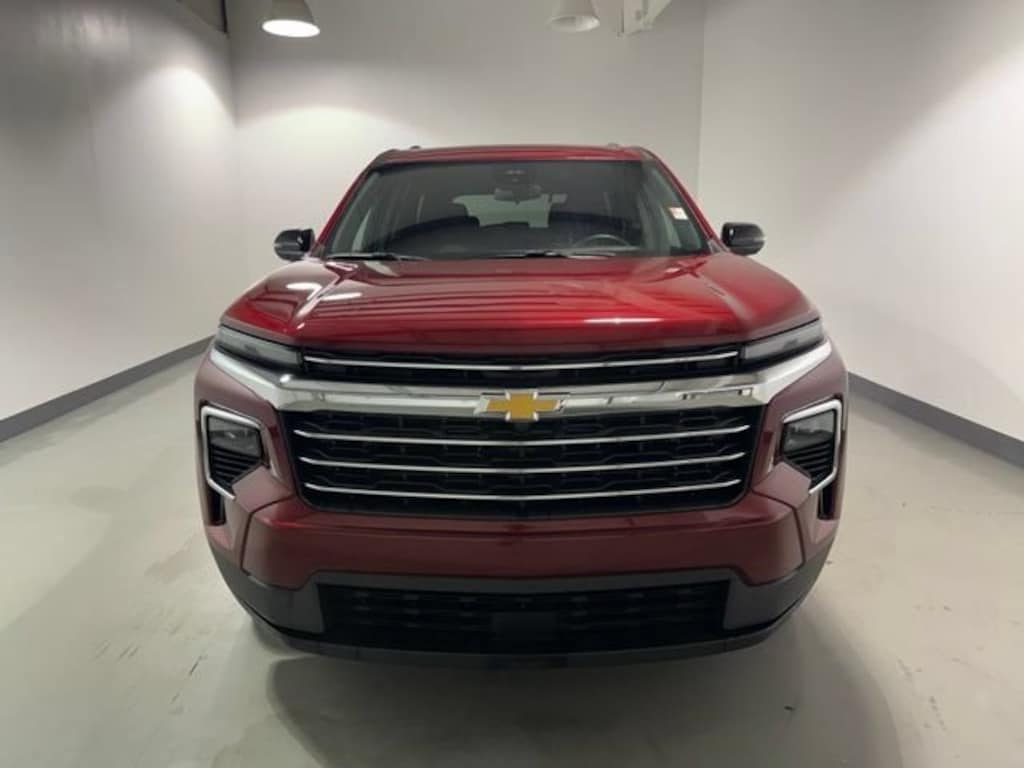 Used 2026 Chevrolet Traverse LT SUV