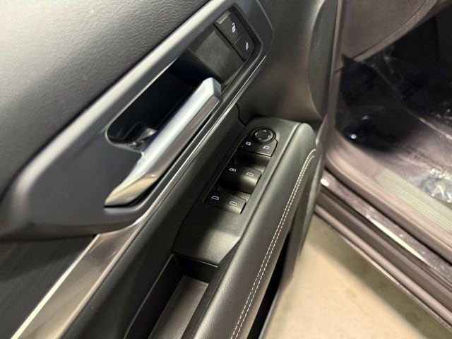 2025 GMC Terrain Elevation - Photo 11