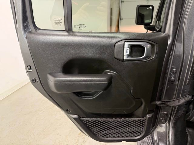 2022 Jeep Wrangler Unlimited Altitude - Photo 22