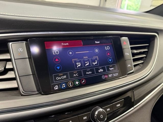 2023 Buick Enclave Essence - Photo 19
