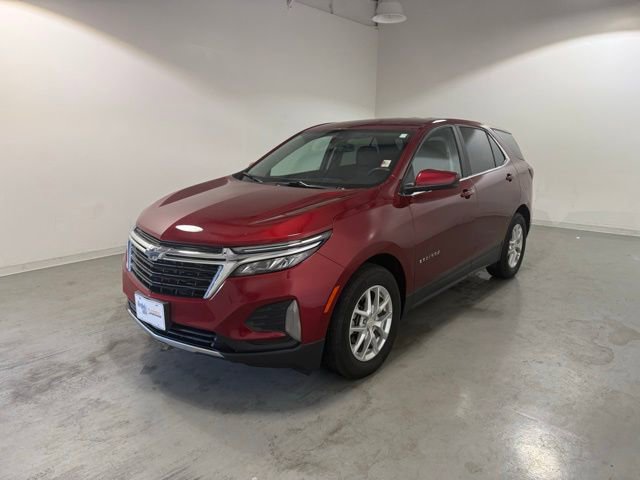 2023 Chevrolet Equinox LT photo 2
