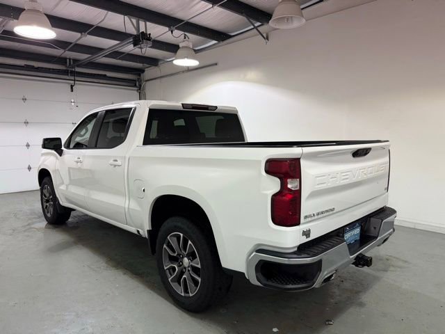 2022 Chevrolet Silverado 1500 LT photo 4