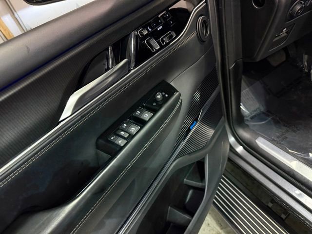 2024 Jeep Grand Wagoneer L Series II - Photo 13