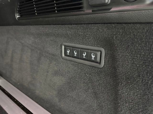 2024 Jeep Grand Wagoneer L Series II - Photo 10