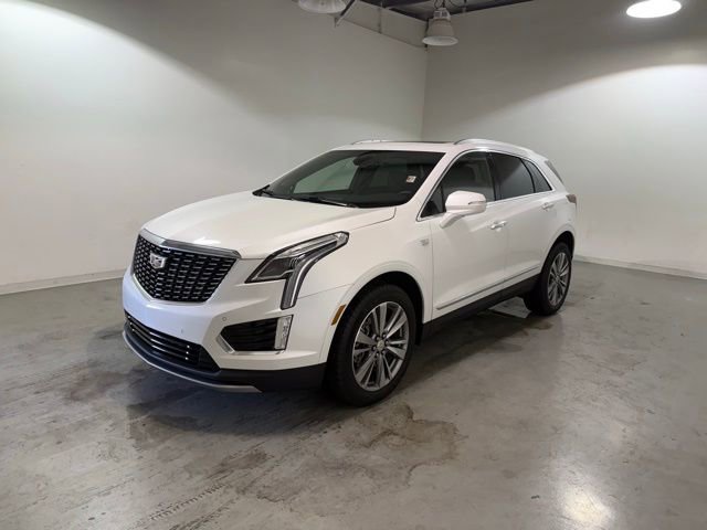 2025 Cadillac XT5 Premium Luxury photo 3