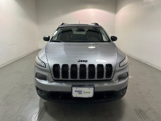 Used 2017 Jeep Cherokee Sport Altitude with VIN 1C4PJLAB5HW592663 for sale in Charleston, IL