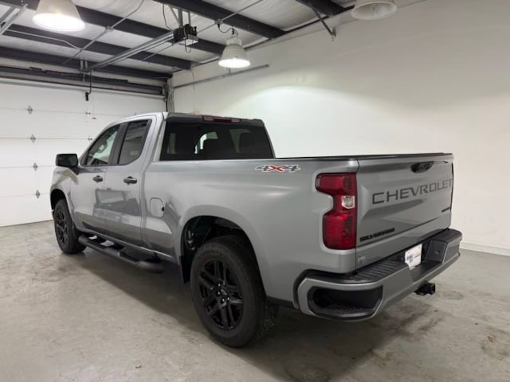 New 2026 Chevrolet Silverado 1500 Custom Truck