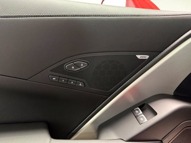 2018 Chevrolet Corvette 2LT - Photo 10