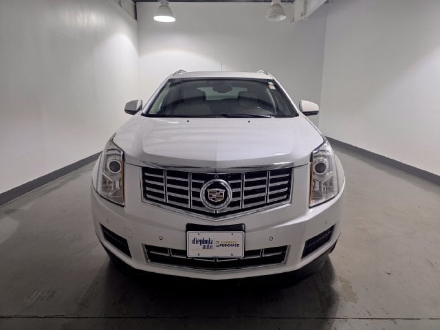 Used 2016 Cadillac SRX Luxury Collection with VIN 3GYFNBE37GS586624 for sale in Charleston, IL