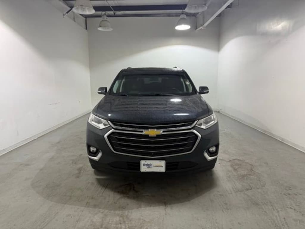 Used 2020 Chevrolet Traverse LT Leather SUV