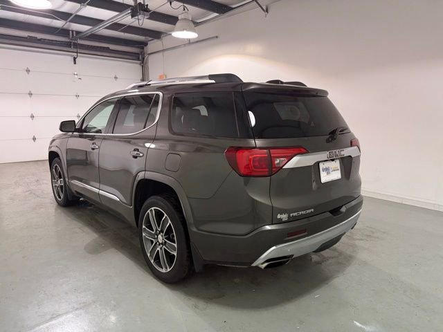 2019 Gmc Acadia Denali photo 3