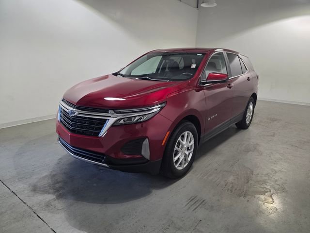 2023 Chevrolet Equinox LT photo 3