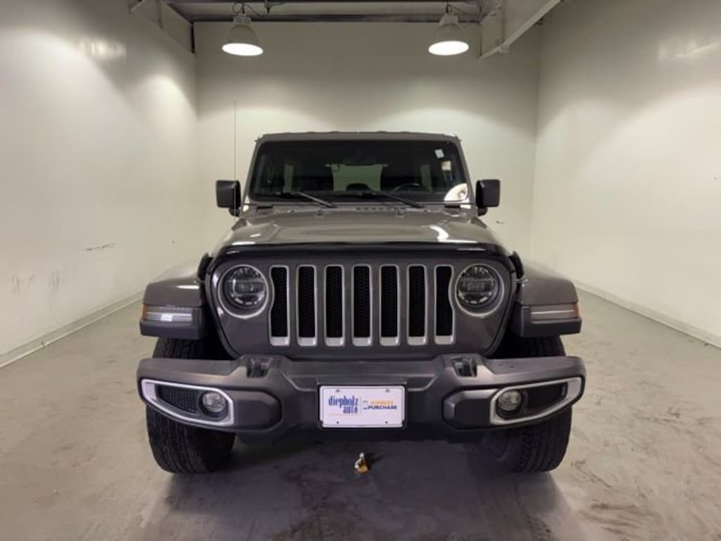 Used 2021 Jeep Wrangler Unlimited Sahara SUV