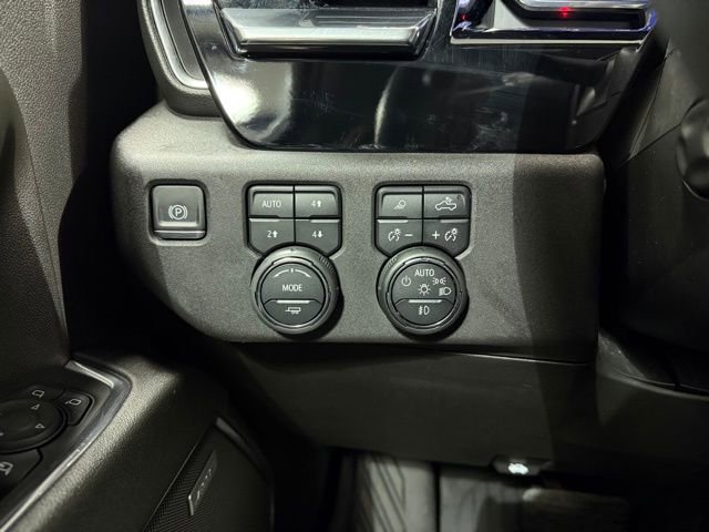2024 Chevrolet Silverado 1500 LTZ - Photo 17