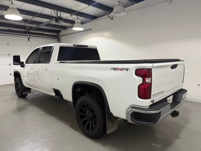 2024 Chevrolet Silverado 3500HD LT photo 3