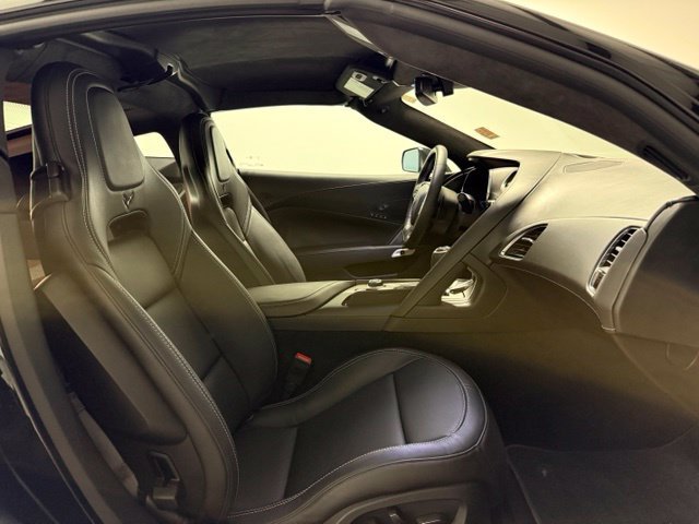 2016 Chevrolet Corvette 3LT - Photo 23