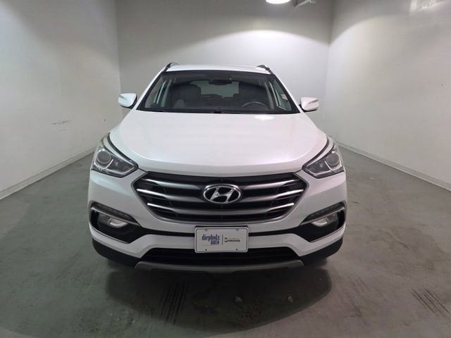 Used 2018 Hyundai Santa Fe Sport Base with VIN 5NMZU3LB8JH061205 for sale in Charleston, IL