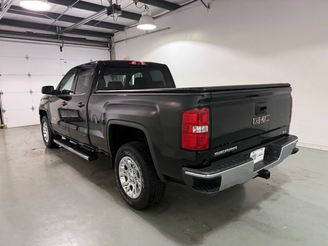 2017 Gmc Sierra 1500 SLE photo 4