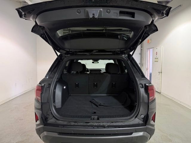 2025 GMC Terrain Elevation - Photo 8