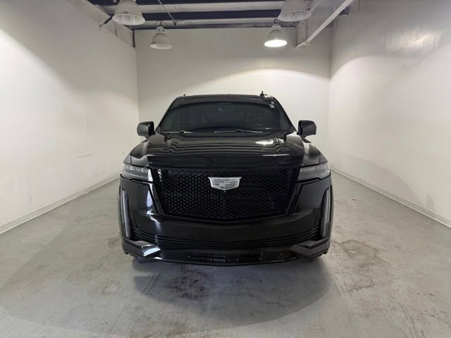 2021 Cadillac Escalade Sport Platinum photo 2