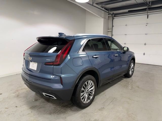 2025 Cadillac XT4 Premium Luxury - Photo 6
