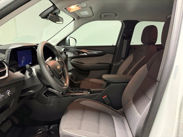 2025 Chevrolet Trailblazer LT - Photo 12
