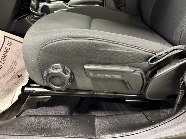 2022 Jeep Wrangler Unlimited Altitude - Photo 13