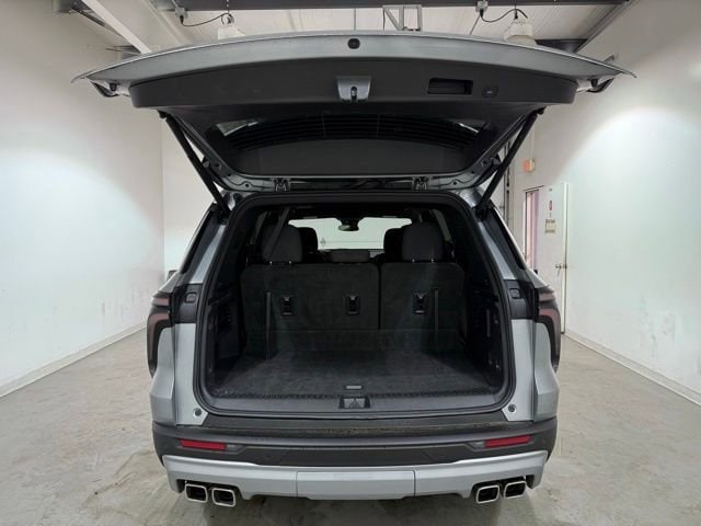 2024 Chevrolet Traverse 1LT - Photo 8