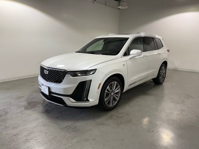 2022 Cadillac XT6 Premium Luxury photo 2