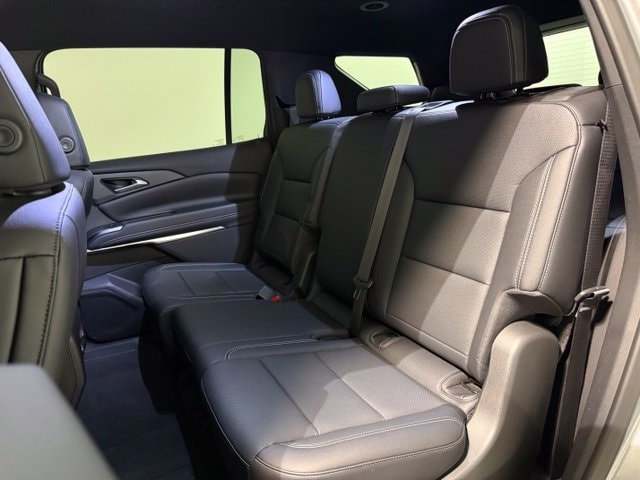 2025 Chevrolet Traverse LT - Photo 28