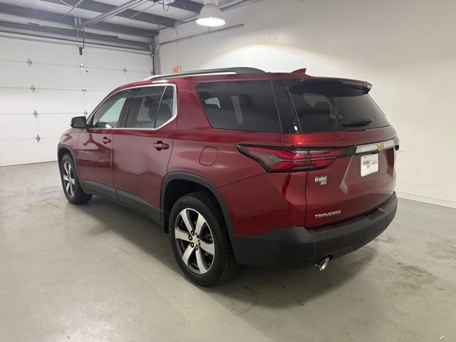 2022 Chevrolet Traverse Leather photo 3