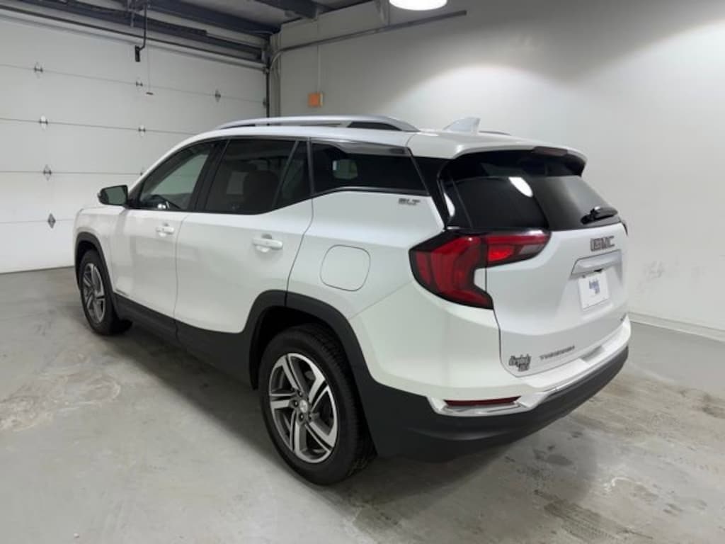 Used 2021 GMC Terrain SLT SUV