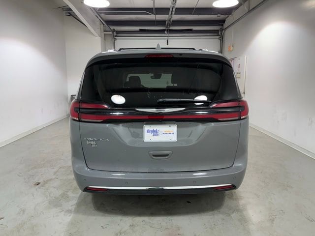 2022 Chrysler Pacifica Touring L - Photo 6