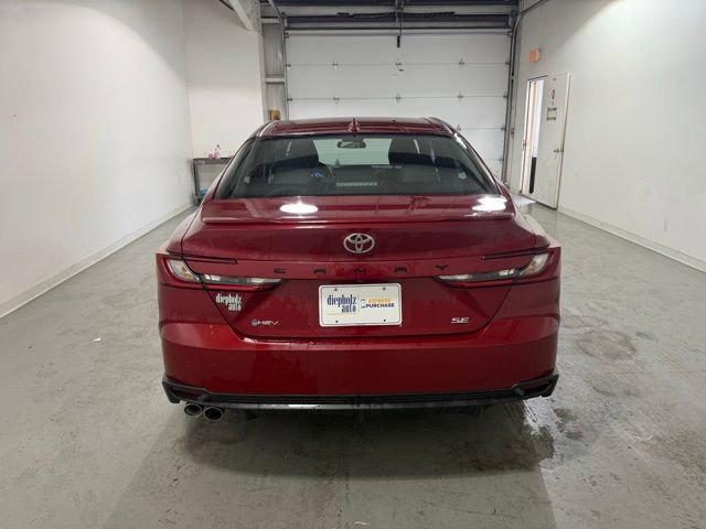 2025 Toyota Camry LE photo 4