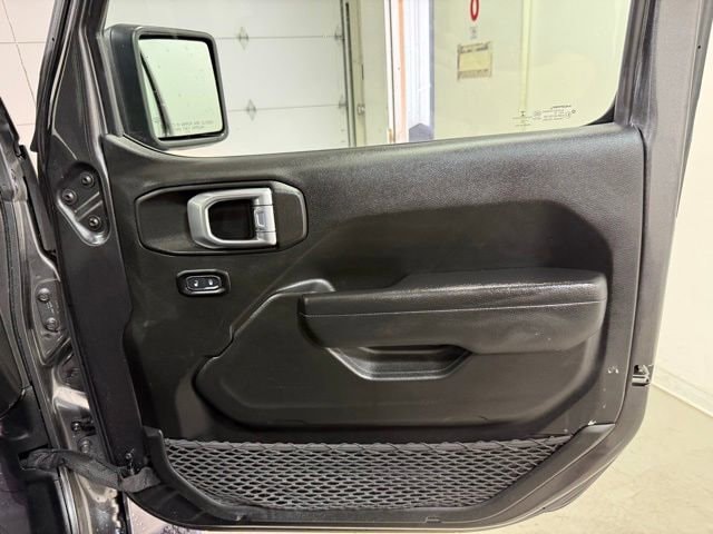 2022 Jeep Wrangler Unlimited Altitude - Photo 26