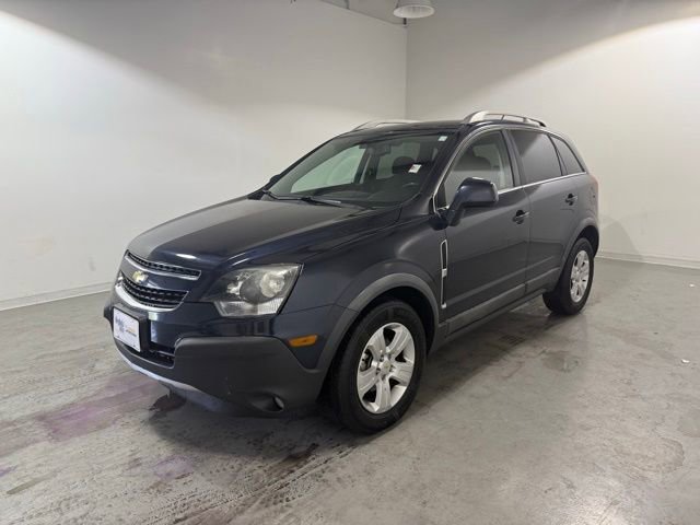 2015 Chevrolet Captiva LS photo 2