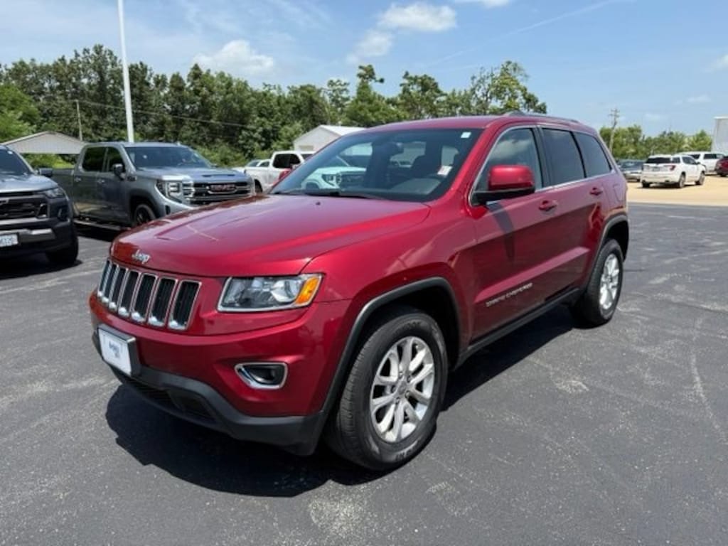 Used 2015 Jeep Grand Cherokee Laredo SUV