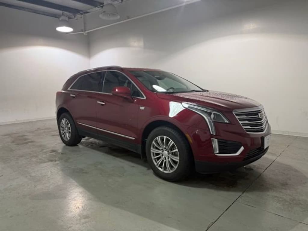 Used 2019 CADILLAC XT5 Premium Luxury FWD SUV
