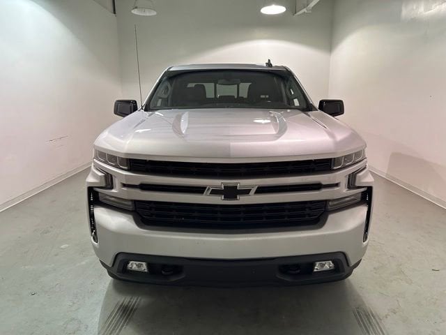 Used 2019 Chevrolet Silverado 1500 RST with VIN 3GCUYEED4KG122281 for sale in Charleston, IL