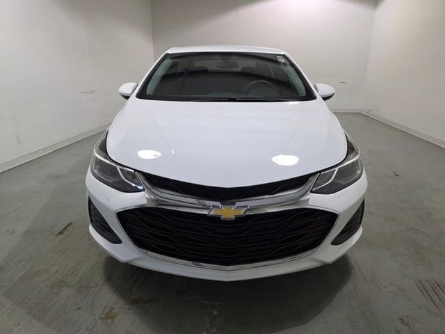 Used 2019 Chevrolet Cruze LT with VIN 1G1BE5SM1K7116351 for sale in Charleston, IL
