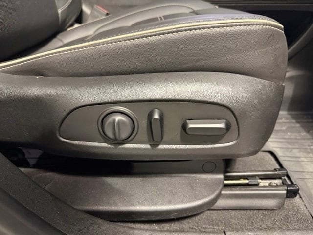 2020 GMC Acadia Denali - Photo 33