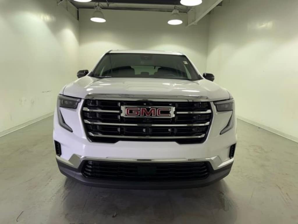 Used 2025 GMC Acadia Elevation SUV