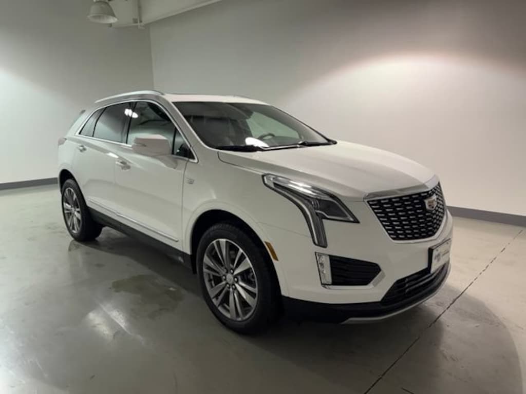 Used 2025 CADILLAC XT5 Premium Luxury SUV